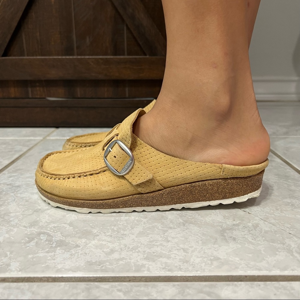 Birkenstock Buckley Leather Clogs